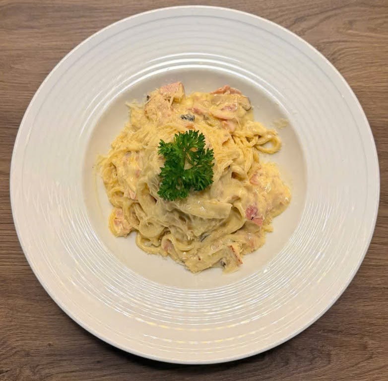 Mỳ Ý Kem Sữa tại Cardi Pizzeria Đà Nẵng