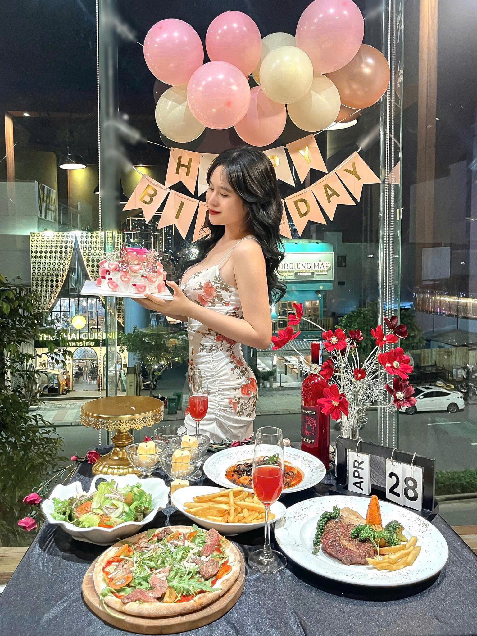 Mẫu trang trí sinh nhật 03 tại Cardi